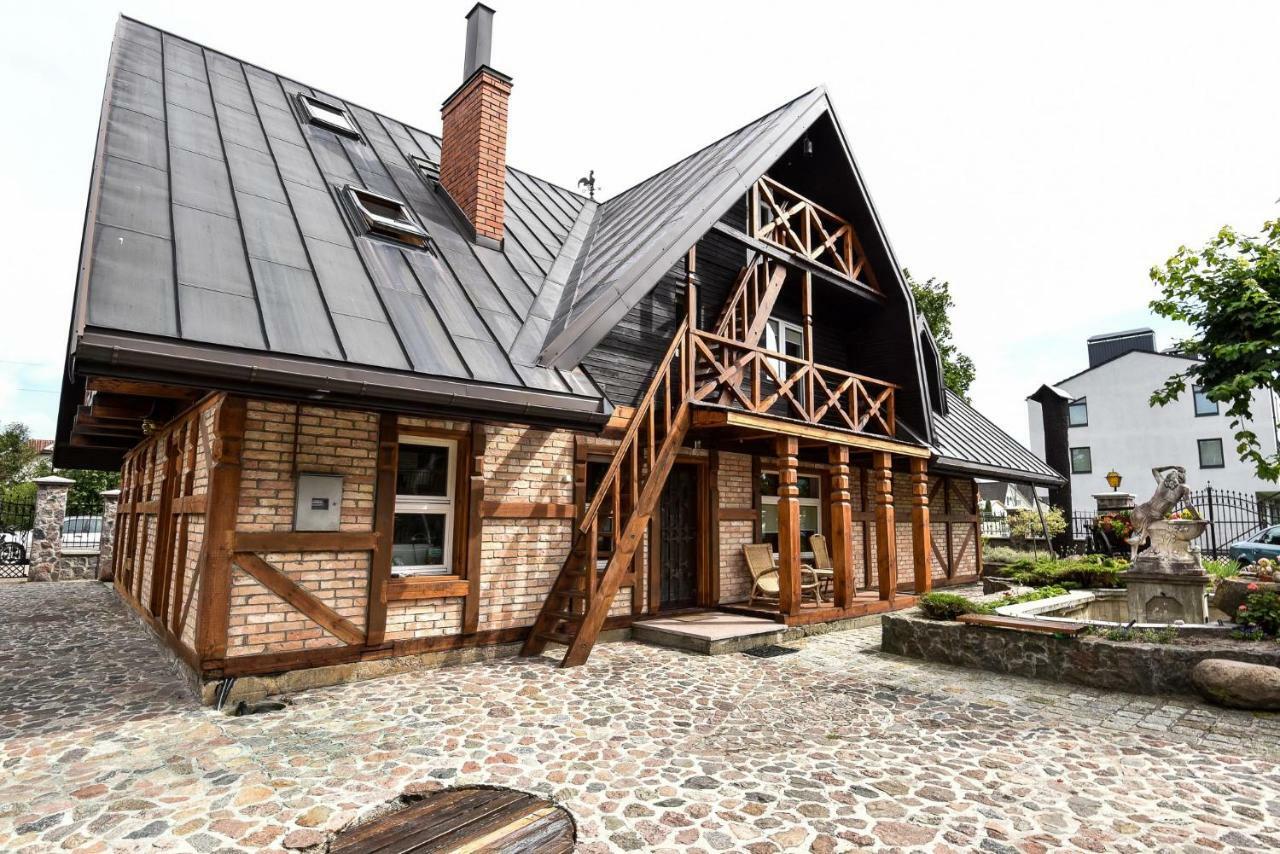 Red Tower Apartments Паланга Экстерьер фото
