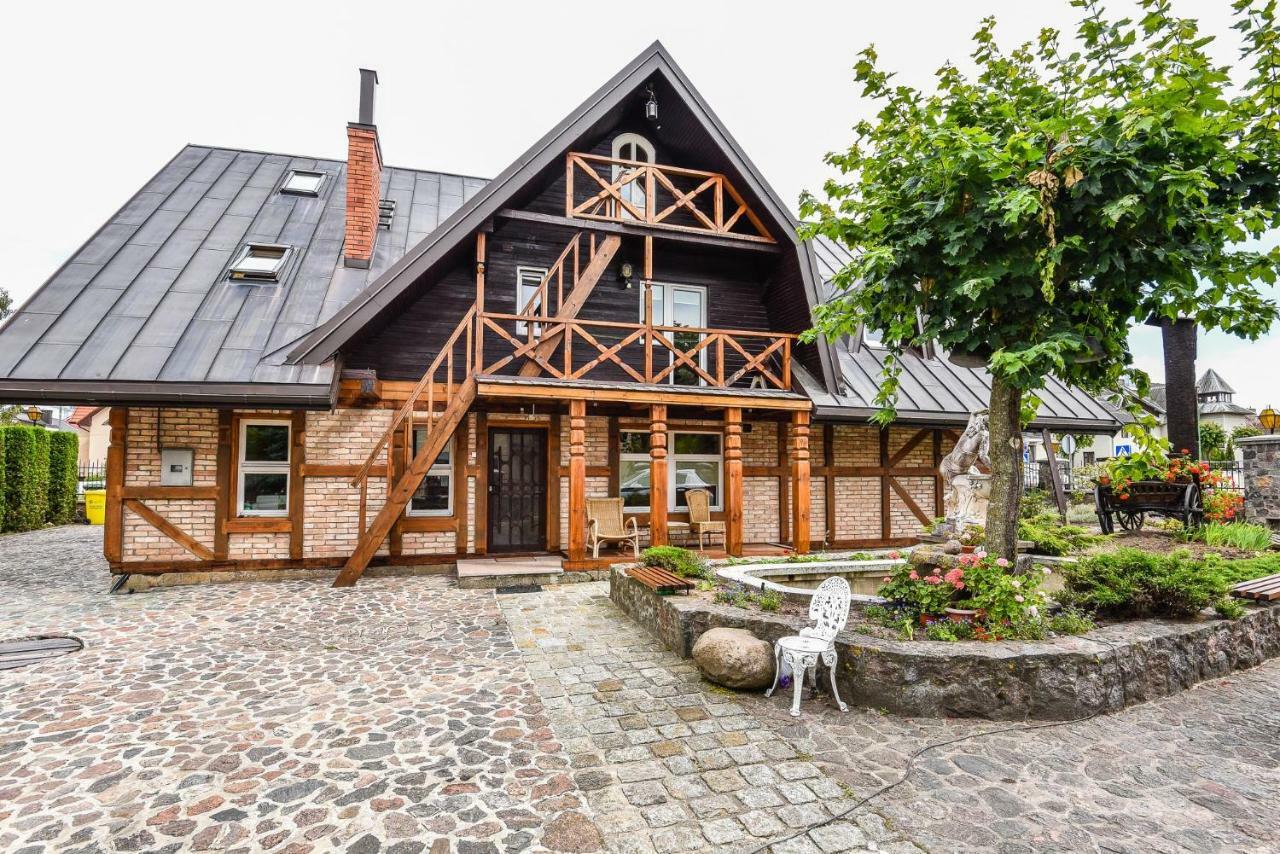 Red Tower Apartments Паланга Экстерьер фото